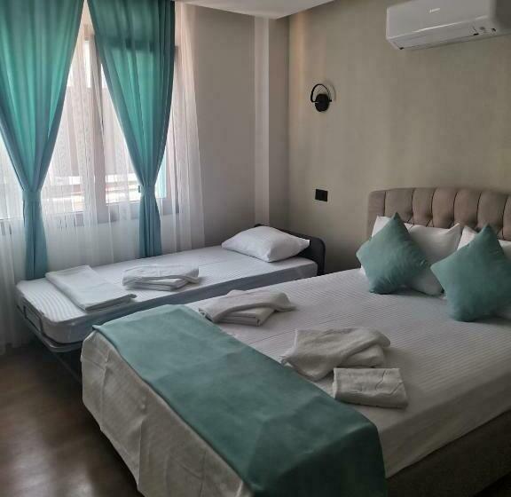 Pensione Siğacik Sen Konuk Evi̇