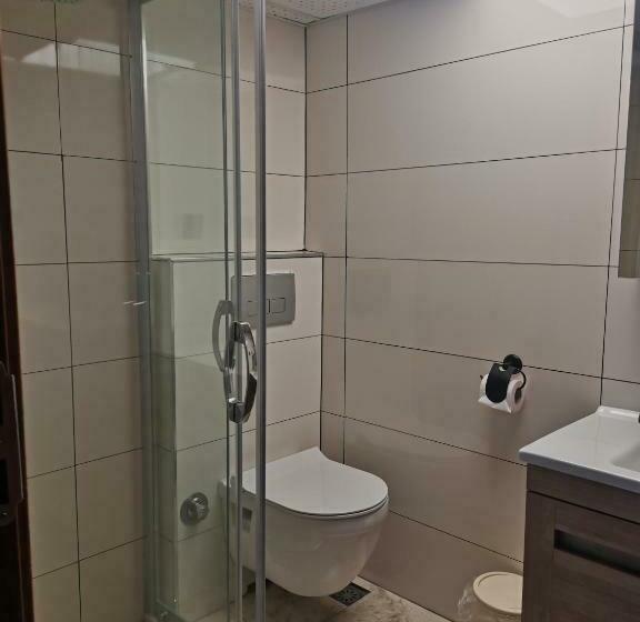 Pensione Siğacik Sen Konuk Evi̇