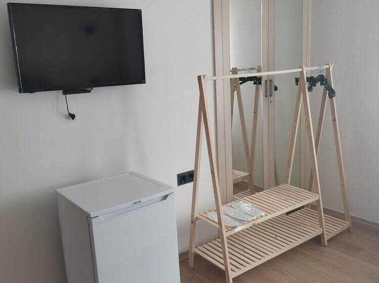 Pensione Siğacik Sen Konuk Evi̇