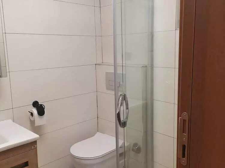 ペンション Siğacik Sen Konuk Evi̇