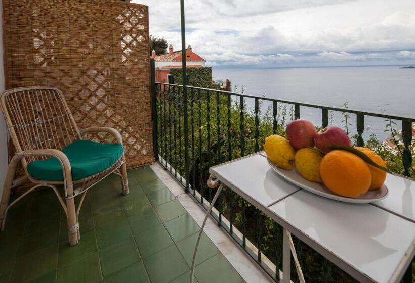 تختخواب و صبحانه Casa Wanda