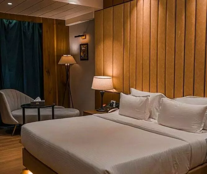 Hotelli Avinash International