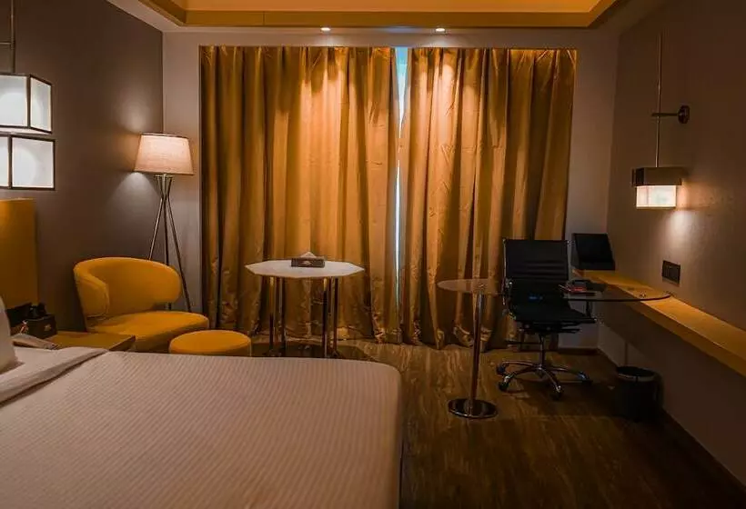 Hotelli Avinash International