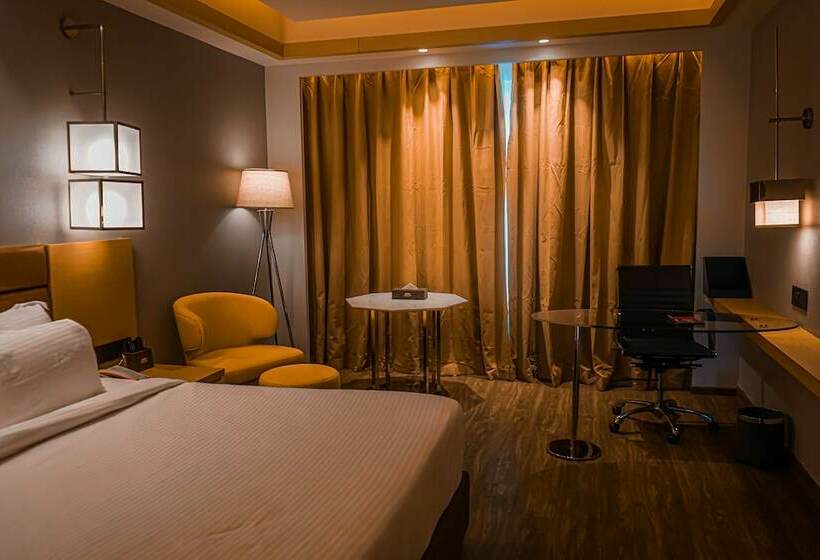 酒店 Avinash International