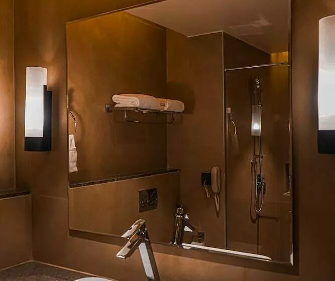 Hotelli Avinash International