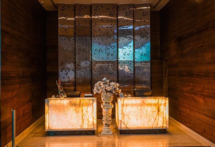 酒店 Avinash International