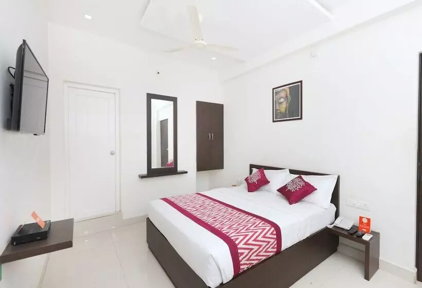 Hotelli Bhimas Residency