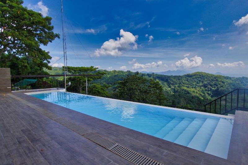 בית מלון כפרי Bituin Sa Tala