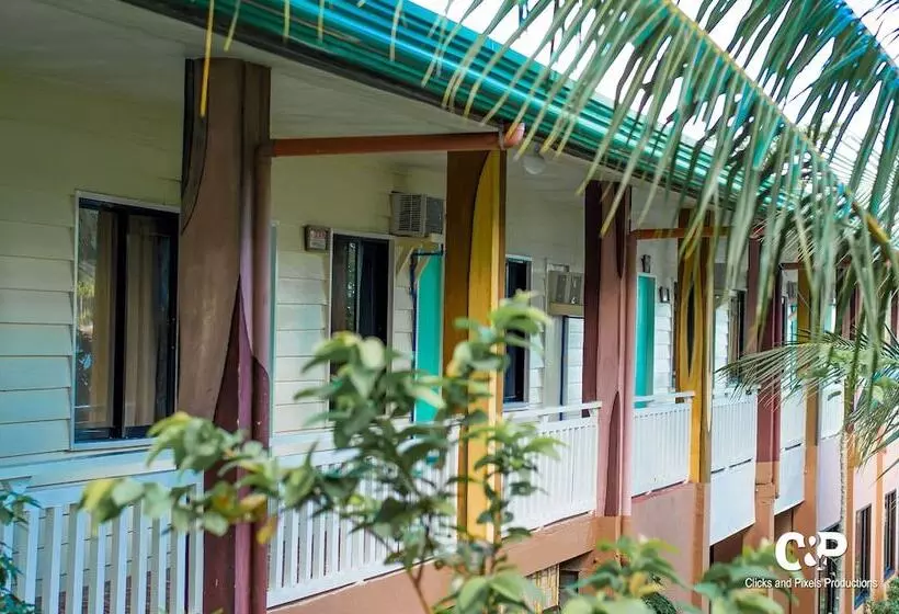 ホテル Enchanted River Rock Island Resort