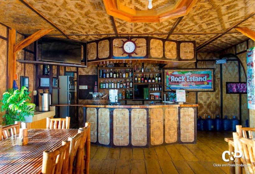 酒店 Enchanted River Rock Island Resort