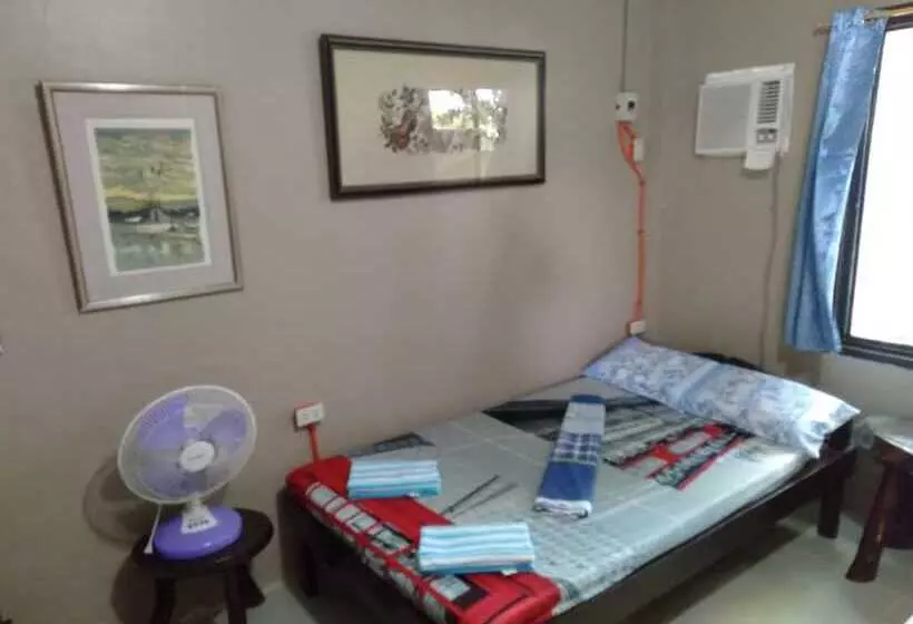 ホテル Enchanted River Rock Island Resort