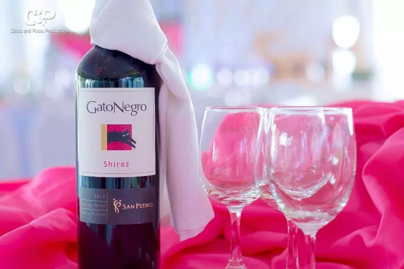 ホテル Enchanted River Rock Island Resort