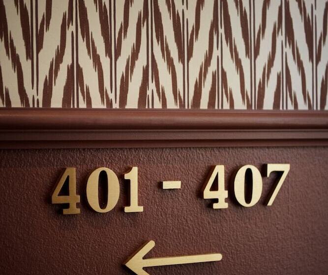 Hypernym Hotel & Suites