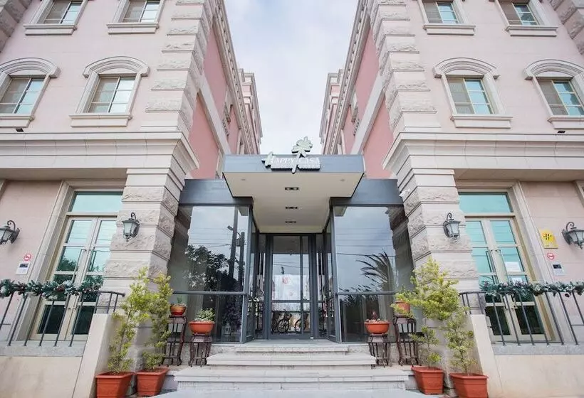 هتل Happy Casa Resorts