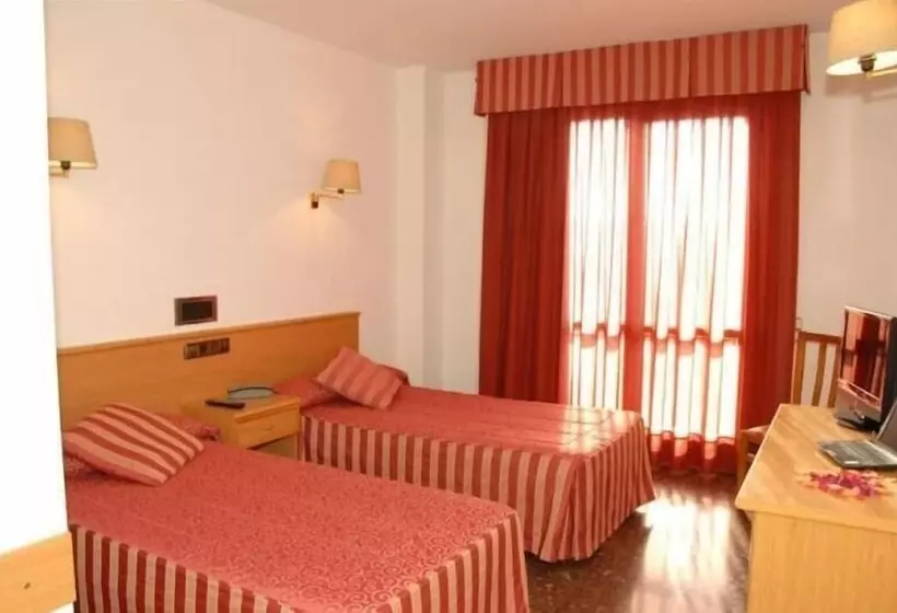 Hotelli Restaurante La Imperial