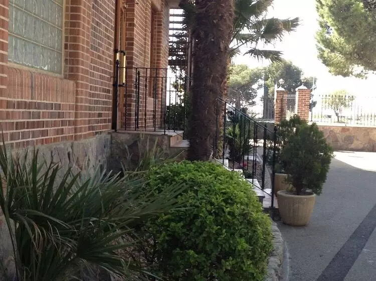 Hotelli Restaurante La Imperial