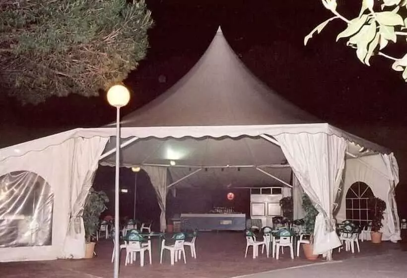 Hotelli Restaurante La Imperial