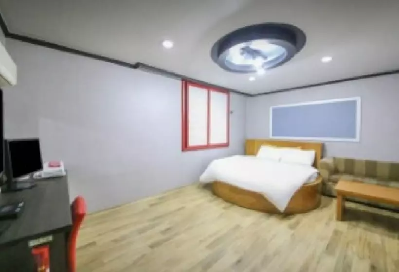 Hotelli Seocheon Propose