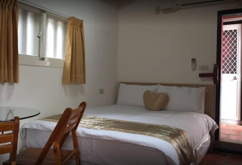 هتل W Guest House