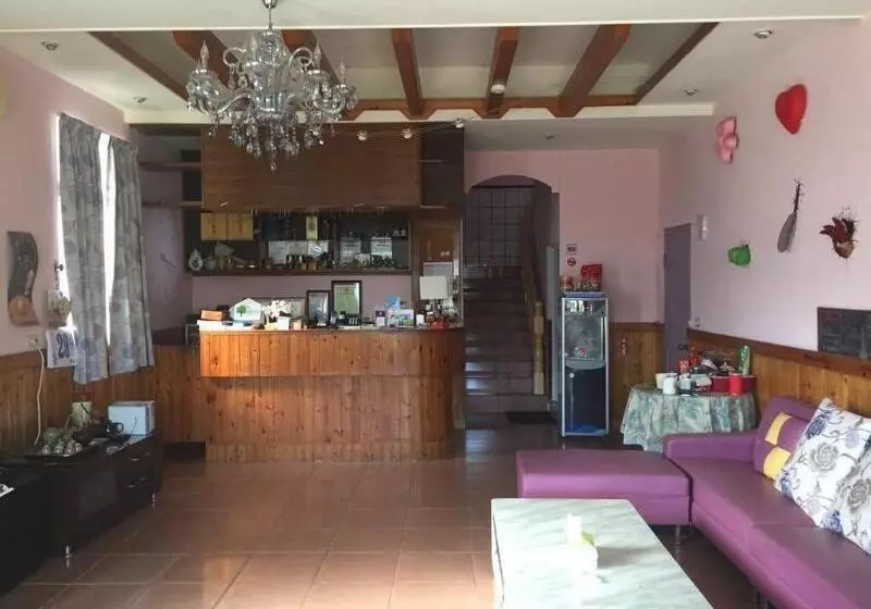 هتل W Guest House