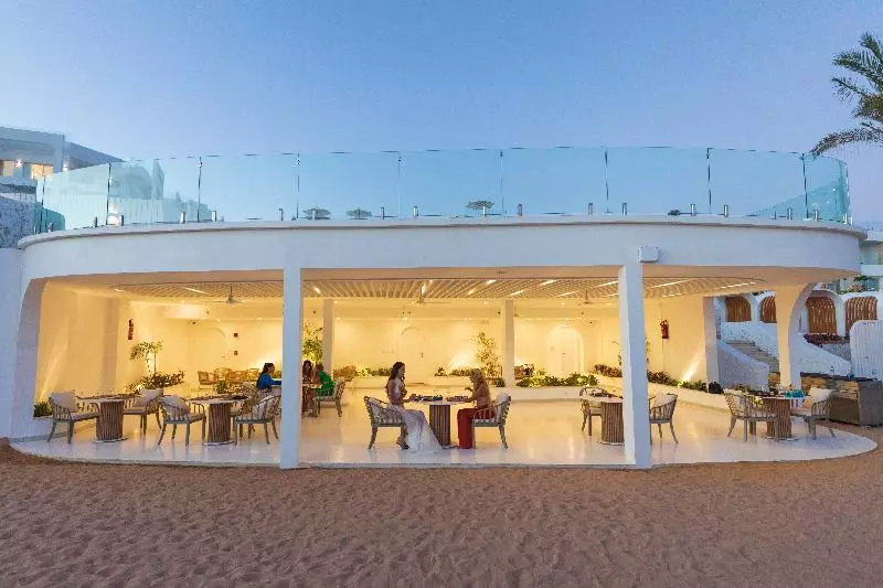 هتل White Hills Resort