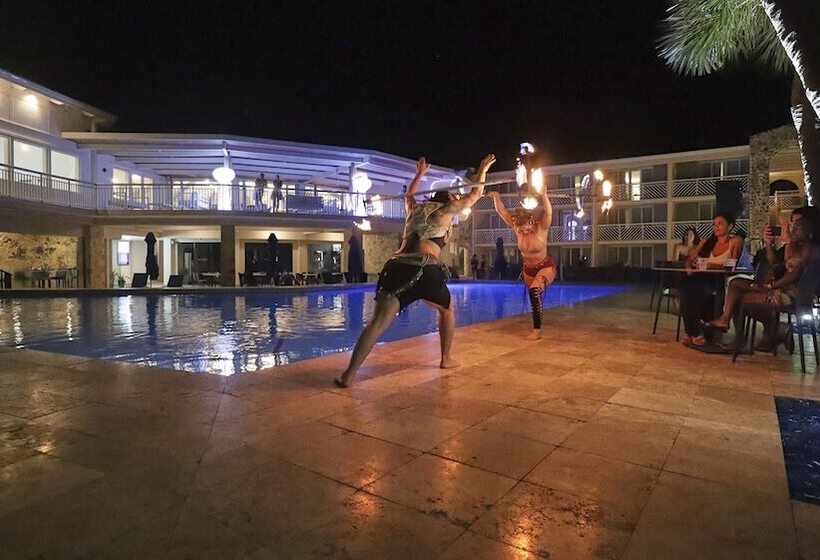 هتل All Inclusive Divi Carina Bay Beach Resort & Casino Adult Only