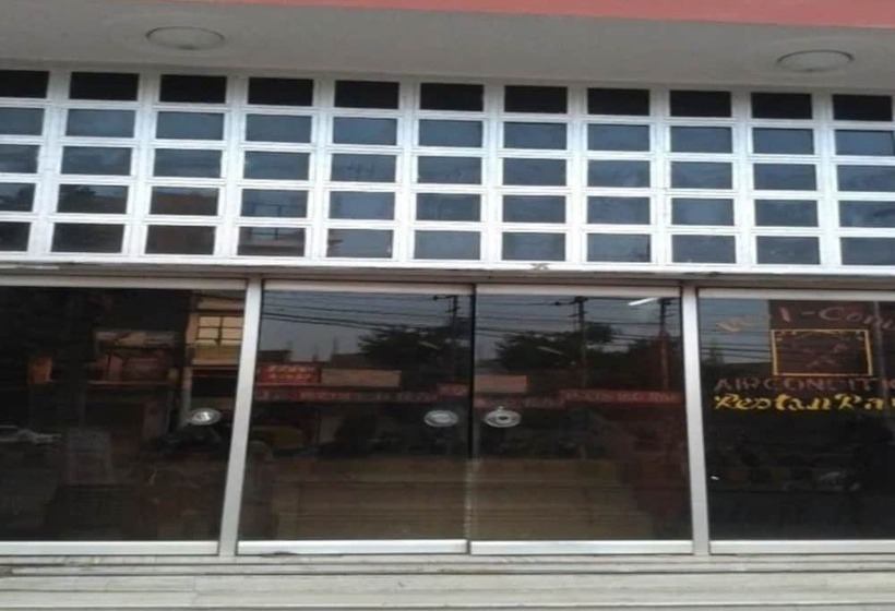 هتل Goroomgo Sagar Agra