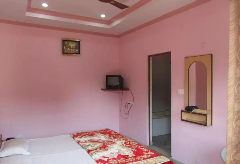 ホテル Goroomgo Sagar Agra