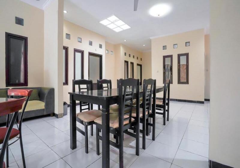 בית מלון כפרי Guest House Citra Pemuda Syariah By Oyo Rooms