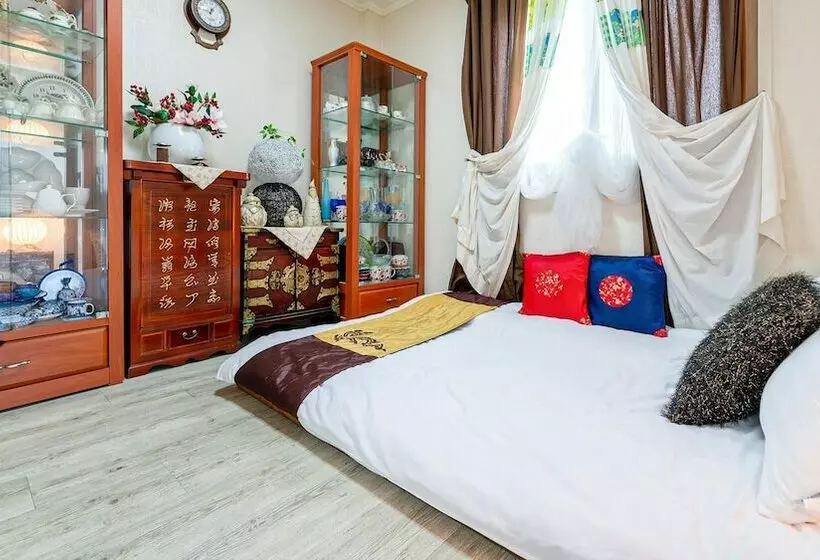 Jeju Kkot Hyang Gi Badasori Pension