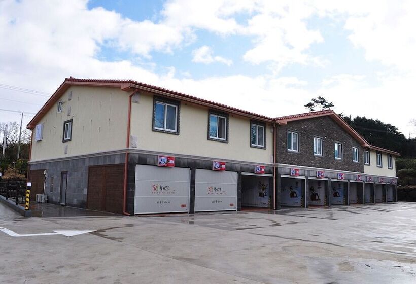 Jeju T Self Check In Motel