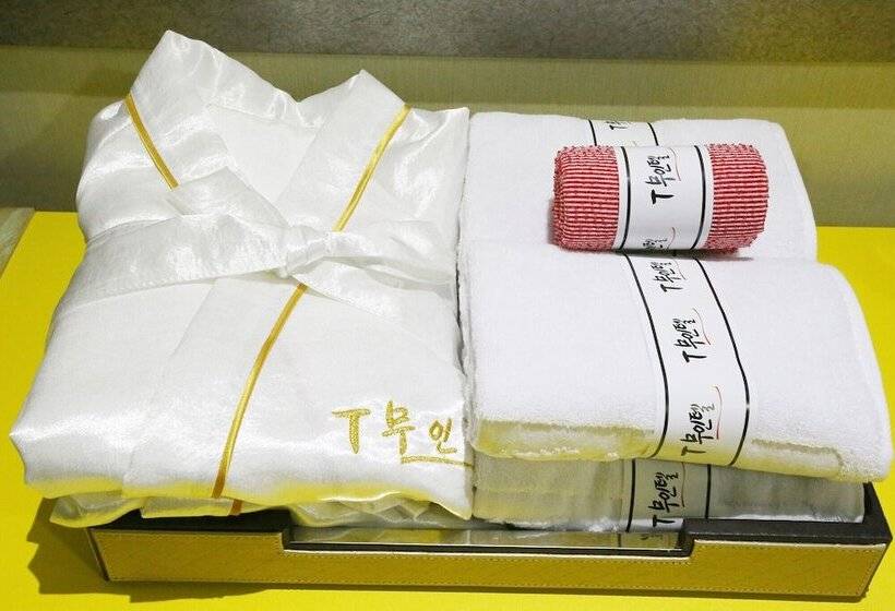 Jeju T Self Check In Motel