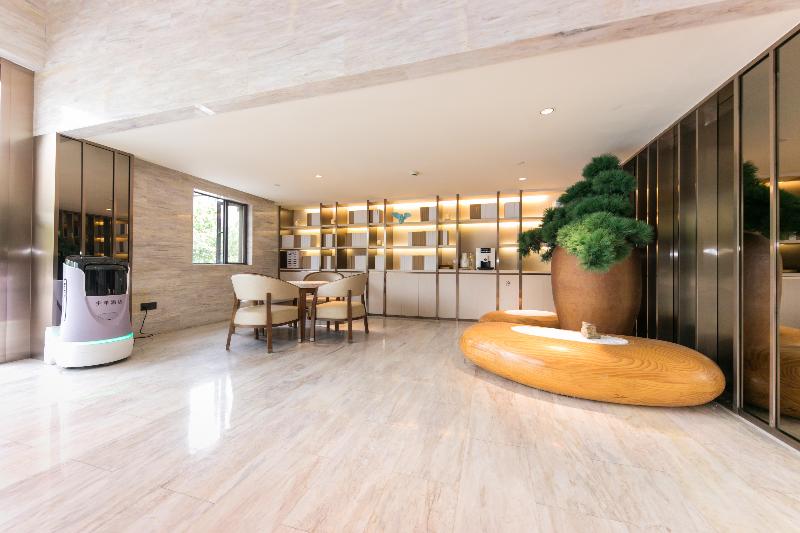 Ji Hotel Shanghai Jinqiao International Commercial Plaza