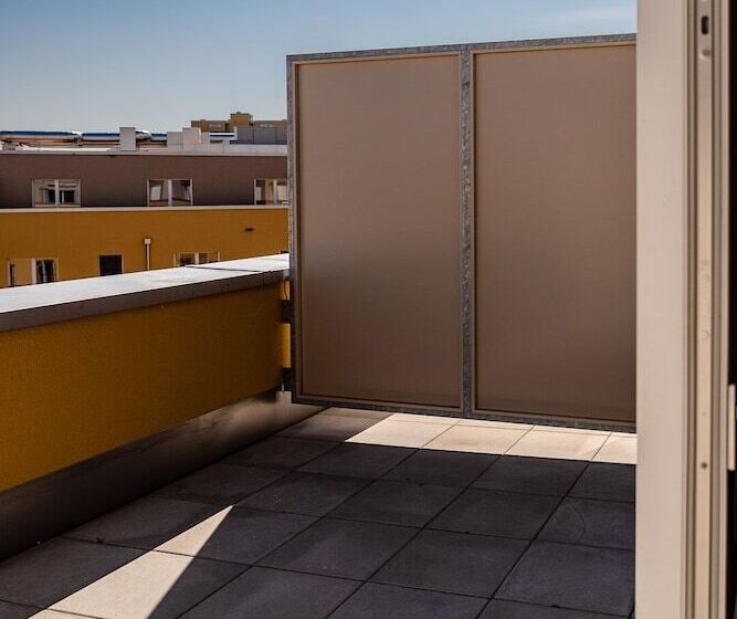 Los Lorentes Residences