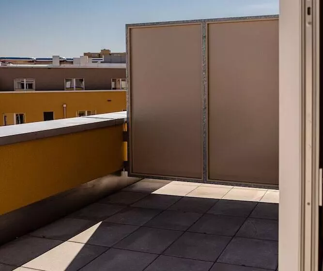 Los Lorentes Residences