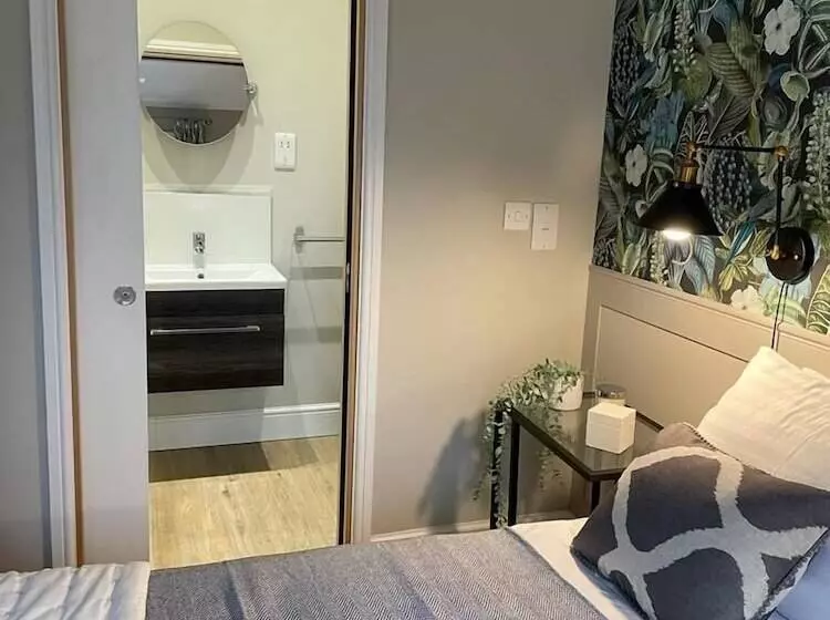 No 73 Aparthotel By Condokeeper