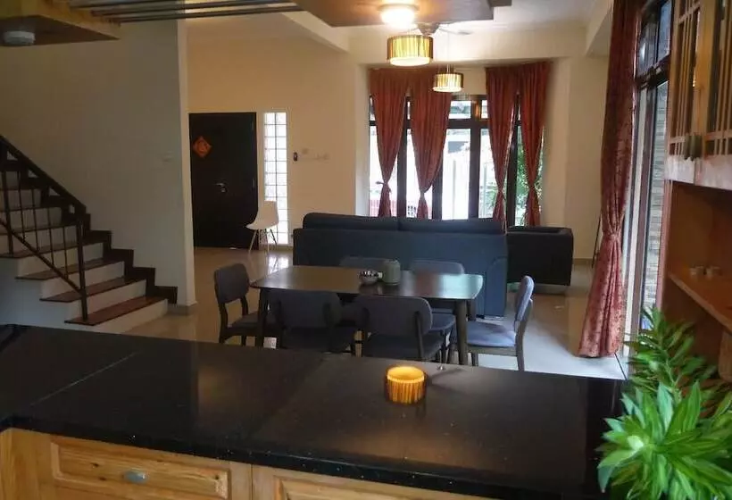 ペンション Batu Ferringhi Homestay