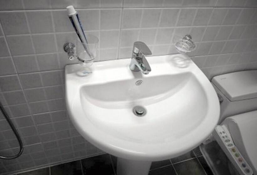 Pensió Jeju Ttorang Guest House