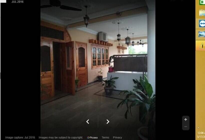 پانسیون Pak Palace Guest House Abbottabad