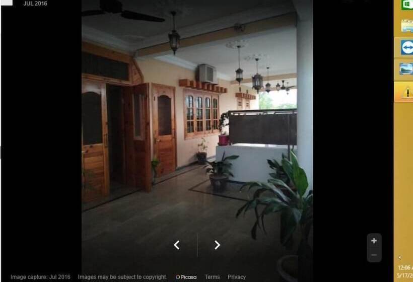 پانسیون Pak Palace Guest House Abbottabad