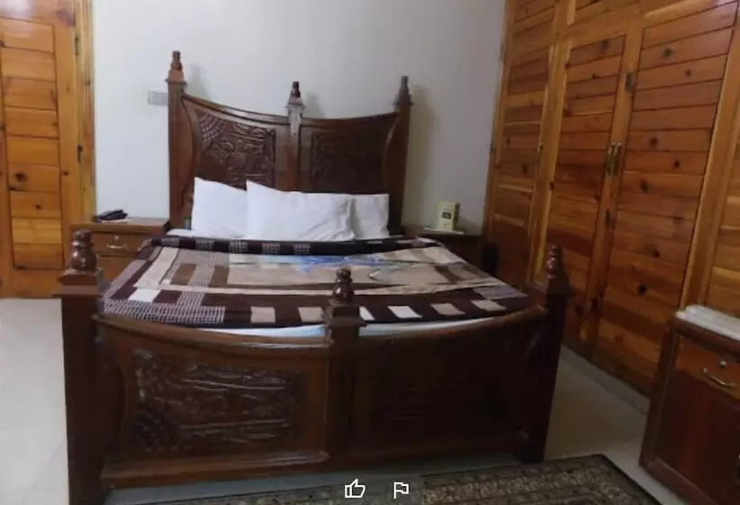 پانسیون Pak Palace Guest House Abbottabad