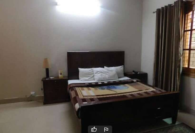 پانسیون Pak Palace Guest House Abbottabad