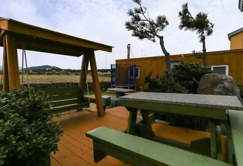 Pension Jeju Picnic Story