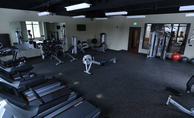 Burke Mountain Hotel & Conference Center