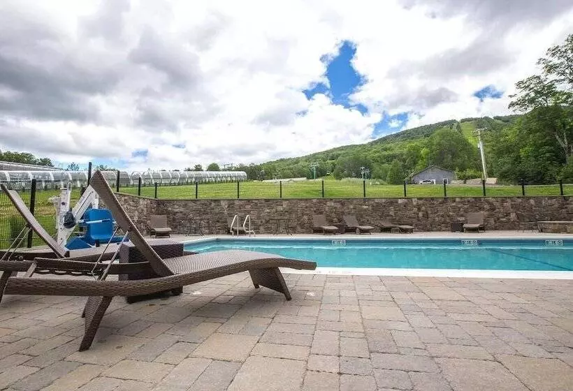 Burke Mountain Hotel & Conference Center