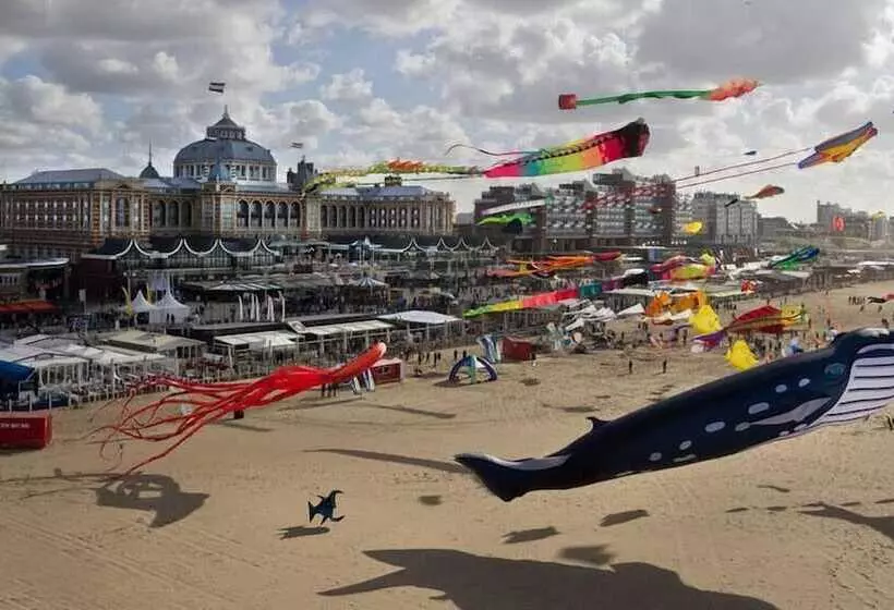 ホテル De Pier Suites