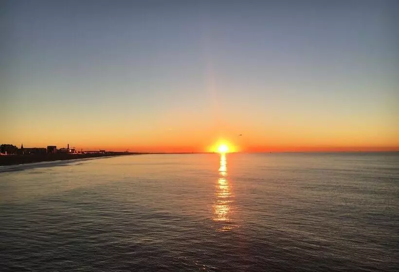 ホテル De Pier Suites