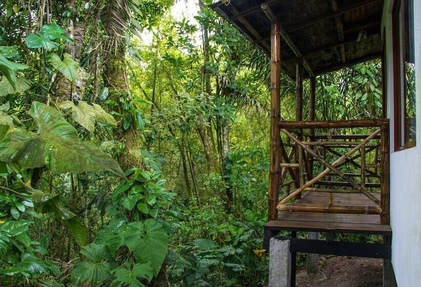 هتل Pacoche Lodge & Reserve