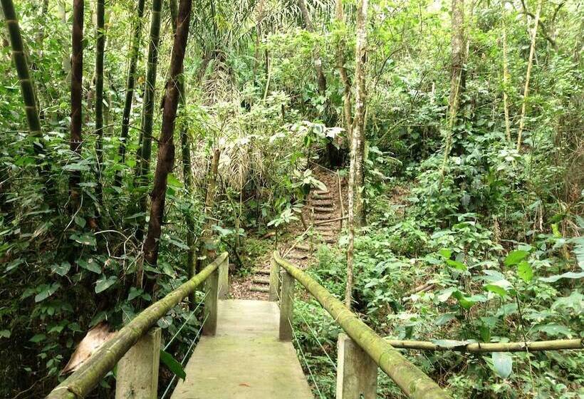 هتل Pacoche Lodge & Reserve