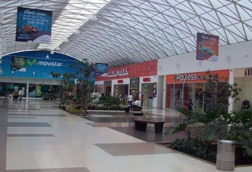 هتل Parque Santander Tunja